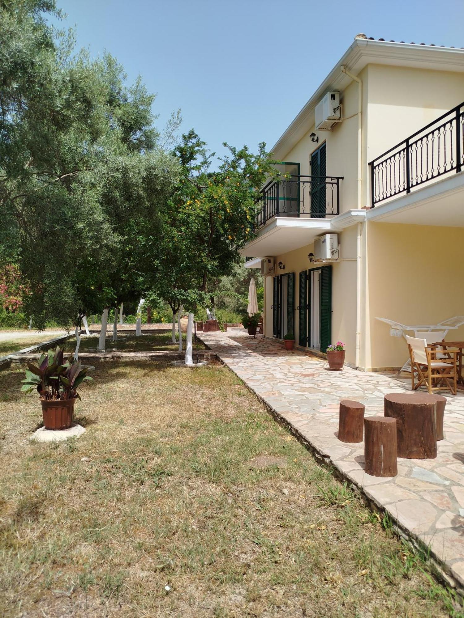 Riverside Αpartments Vasiliki Exterior foto